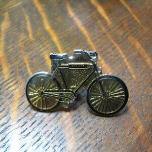 Vintage Bike Rider Biker Cyclist Handlebars Tires Retro Pin